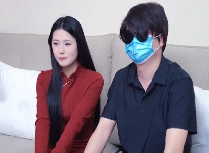 Một người lén trộn thuốc kích dục vào đồ uống cho em đồng nghiệp uống